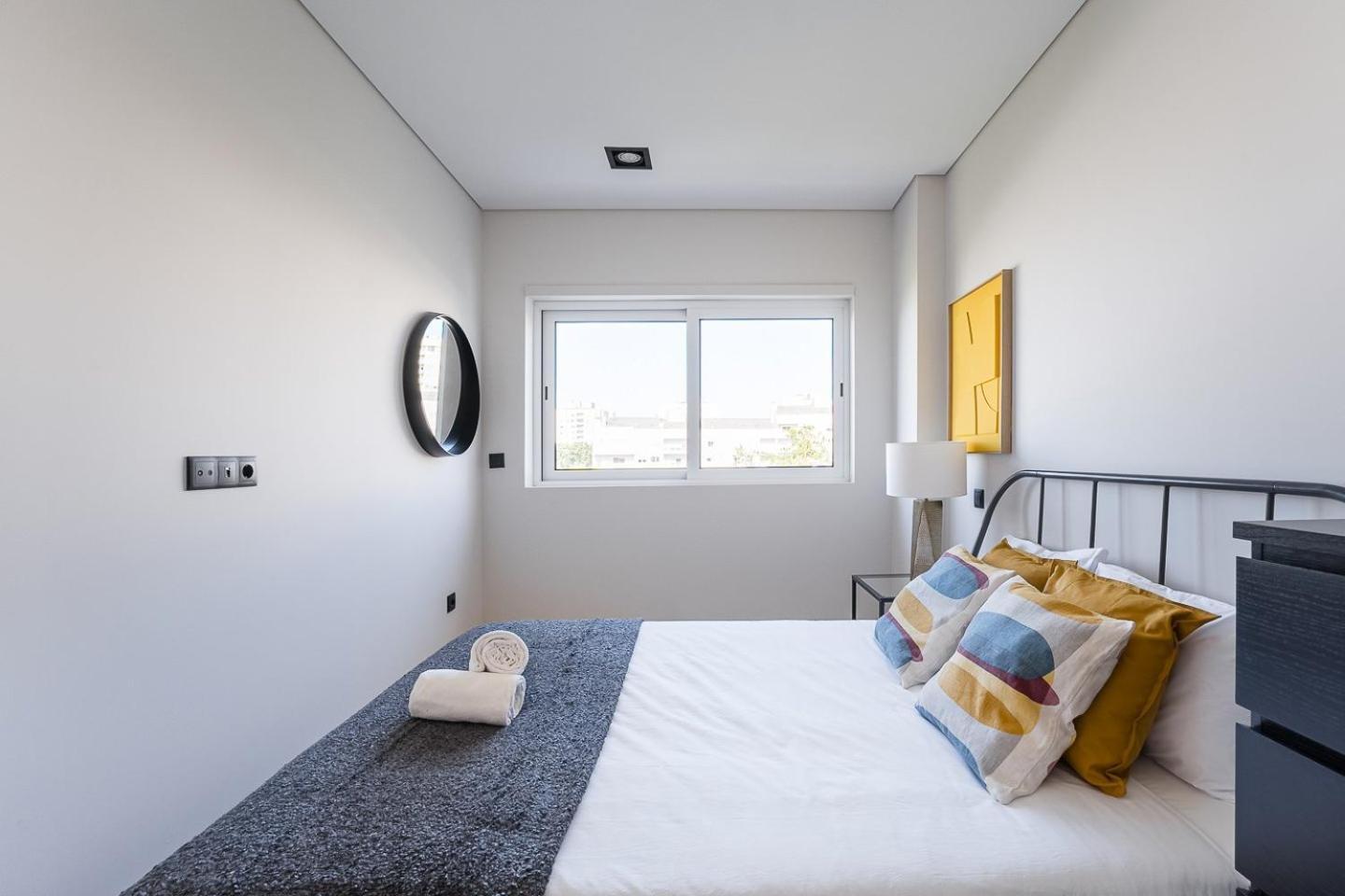 Guestready - Quental Wallpaper Near Marques Square Porto Exterior foto