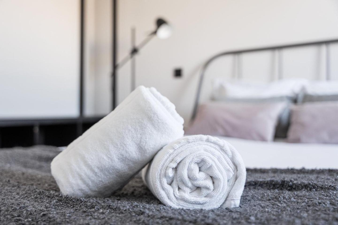 Guestready - Quental Wallpaper Near Marques Square Porto Exterior foto